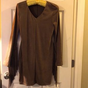 Pho suede dress with fringe